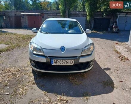 Білий Рено Меган, об'ємом двигуна 1.6 л та пробігом 230 тис. км за 7500 $, фото 1 на Automoto.ua