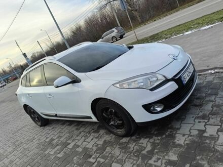 Белый Рено Меган, объемом двигателя 1.5 л и пробегом 306 тыс. км за 7199 $, фото 1 на Automoto.ua