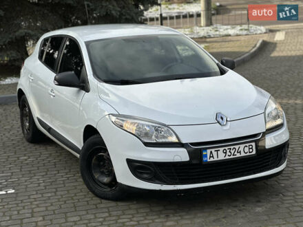 Білий Рено Меган, об'ємом двигуна 1.46 л та пробігом 225 тис. км за 6950 $, фото 1 на Automoto.ua