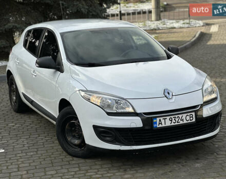 Белый Рено Меган, объемом двигателя 1.46 л и пробегом 225 тыс. км за 6950 $, фото 1 на Automoto.ua