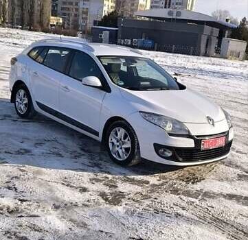 Белый Рено Меган, объемом двигателя 1.5 л и пробегом 197 тыс. км за 8750 $, фото 1 на Automoto.ua