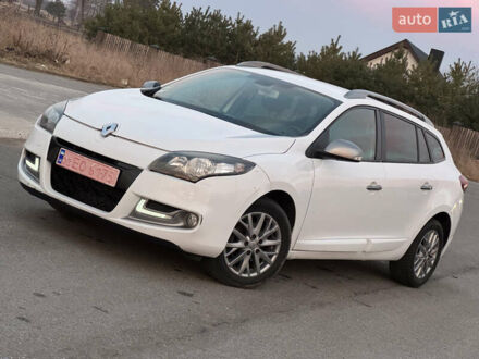 Рено Меган 2013 в Локачи на Automoto.ua Белый Рено Меган, объемом двигателя 1.5 л и пробегом 238 тыс. км за 7300 $, фото 1 на Automoto.ua