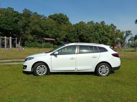 Білий Рено Меган, об'ємом двигуна 1.5 л та пробігом 270 тис. км за 8900 $, фото 1 на Automoto.ua