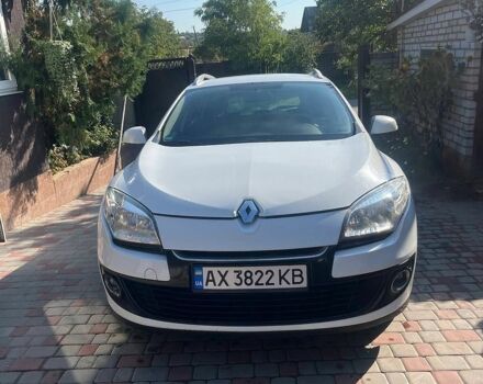 Білий Рено Меган, об'ємом двигуна 1.46 л та пробігом 258 тис. км за 6000 $, фото 1 на Automoto.ua