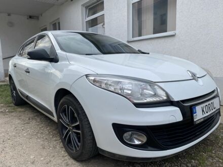 Белый Рено Меган, объемом двигателя 1.5 л и пробегом 360 тыс. км за 6000 $, фото 1 на Automoto.ua