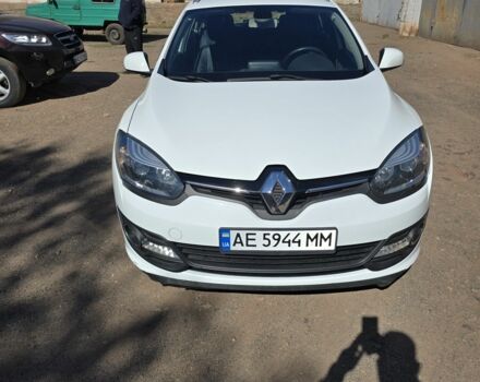 Белый Рено Меган, объемом двигателя 1.5 л и пробегом 148 тыс. км за 8800 $, фото 1 на Automoto.ua