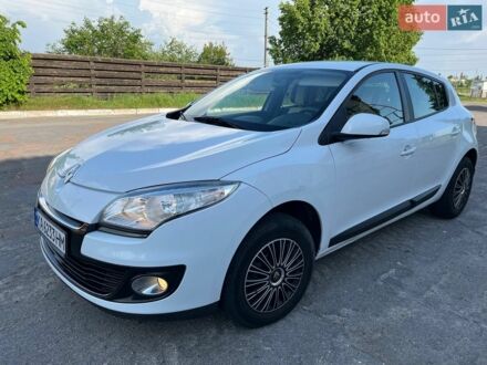 Білий Рено Меган, об'ємом двигуна 1.6 л та пробігом 146 тис. км за 7700 $, фото 1 на Automoto.ua