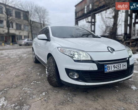 Білий Рено Меган, об'ємом двигуна 1.46 л та пробігом 187 тис. км за 7200 $, фото 1 на Automoto.ua