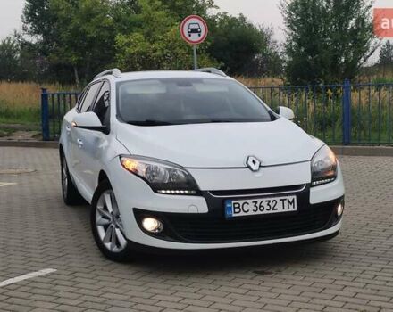 Білий Рено Меган, об'ємом двигуна 1.46 л та пробігом 250 тис. км за 8150 $, фото 1 на Automoto.ua