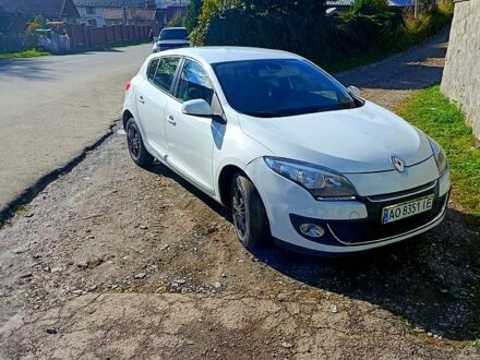 Білий Рено Меган, об'ємом двигуна 1.5 л та пробігом 250 тис. км за 5100 $, фото 1 на Automoto.ua