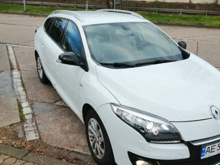 Білий Рено Меган, об'ємом двигуна 1.5 л та пробігом 216 тис. км за 7500 $, фото 1 на Automoto.ua