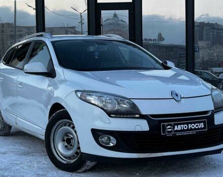 Білий Рено Меган, об'ємом двигуна 1.5 л та пробігом 300 тис. км за 8490 $, фото 1 на Automoto.ua