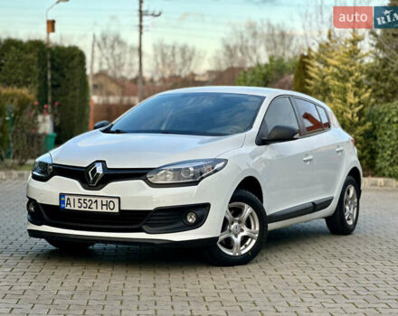 Белый Рено Меган, объемом двигателя 1.46 л и пробегом 200 тыс. км за 7200 $, фото 1 на Automoto.ua