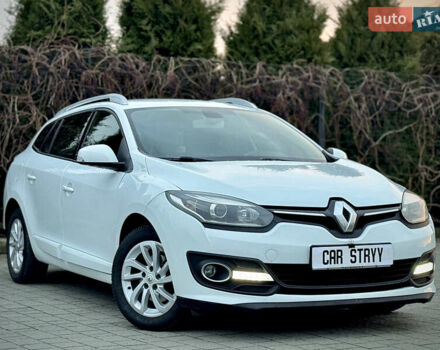 Білий Рено Меган, об'ємом двигуна 1.6 л та пробігом 227 тис. км за 7999 $, фото 1 на Automoto.ua