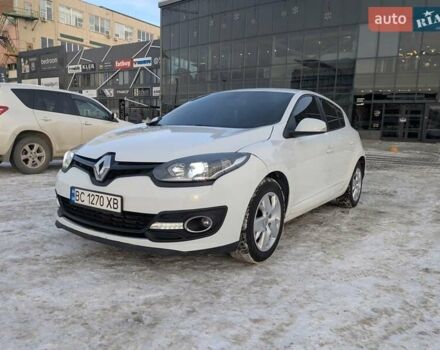 Белый Рено Меган, объемом двигателя 1.5 л и пробегом 217 тыс. км за 6800 $, фото 1 на Automoto.ua