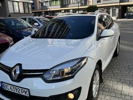 Рено Меган 2014 у Львові на Automoto.ua Білий Рено Меган, об'ємом двигуна 0 л та пробігом 380 тис. км за 7900 $, фото 1 на Automoto.ua
