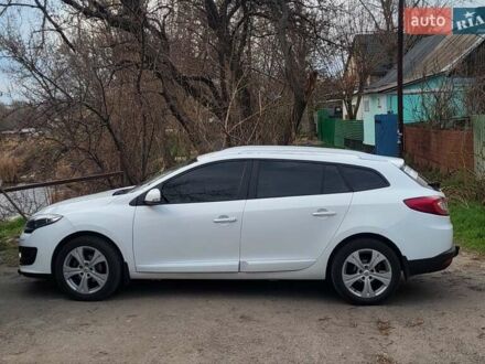 Рено Меган 2014 в Запорожье на Automoto.ua Белый Рено Меган, объемом двигателя 1.5 л и пробегом 201 тыс. км за 9300 $, фото 1 на Automoto.ua