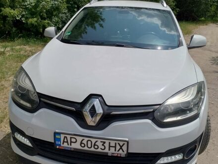 Білий Рено Меган, об'ємом двигуна 1.5 л та пробігом 200 тис. км за 8600 $, фото 1 на Automoto.ua