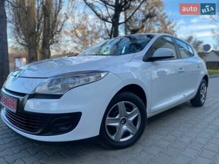 Білий Рено Меган, об'ємом двигуна 1.5 л та пробігом 205 тис. км за 6900 $, фото 1 на Automoto.ua