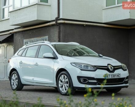 Білий Рено Меган, об'ємом двигуна 1.5 л та пробігом 300 тис. км за 6900 $, фото 1 на Automoto.ua