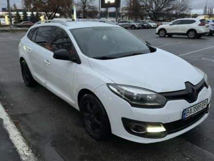 Белый Рено Меган, объемом двигателя 1.5 л и пробегом 355 тыс. км за 7500 $, фото 1 на Automoto.ua