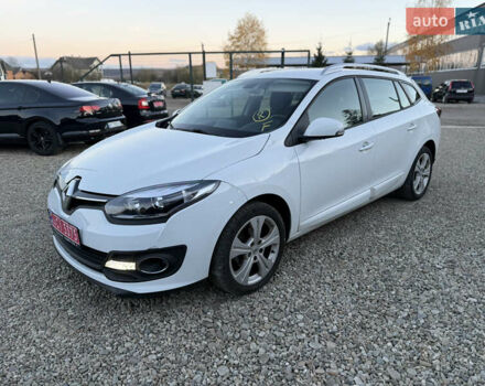 Белый Рено Меган, объемом двигателя 1.5 л и пробегом 245 тыс. км за 8250 $, фото 1 на Automoto.ua