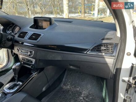 Рено Меган 2014 в Павлограде на Automoto.ua Белый Рено Меган, объемом двигателя 1.46 л и пробегом 230 тыс. км за 8719 $, фото 1 на Automoto.ua