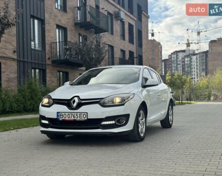 Белый Рено Меган, объемом двигателя 1.46 л и пробегом 278 тыс. км за 6499 $, фото 1 на Automoto.ua