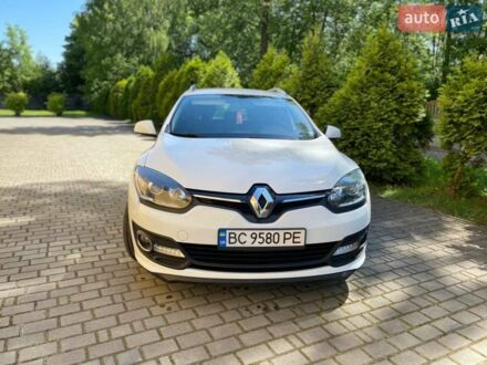 Білий Рено Меган, об'ємом двигуна 1.46 л та пробігом 341 тис. км за 7600 $, фото 1 на Automoto.ua