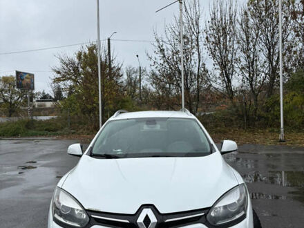 Белый Рено Меган, объемом двигателя 1.5 л и пробегом 242 тыс. км за 8700 $, фото 1 на Automoto.ua