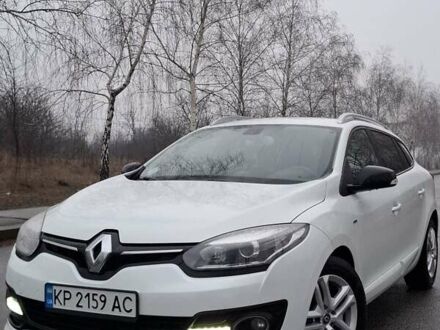 Белый Рено Меган, объемом двигателя 1.6 л и пробегом 220 тыс. км за 9700 $, фото 1 на Automoto.ua