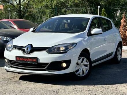 Рено Меган 2014 в Сумах на Automoto.ua Белый Рено Меган, объемом двигателя 1.5 л и пробегом 231 тыс. км за 8200 $, фото 1 на Automoto.ua