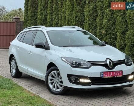 Белый Рено Меган, объемом двигателя 1.5 л и пробегом 200 тыс. км за 10999 $, фото 1 на Automoto.ua