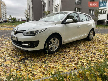 Білий Рено Меган, об'ємом двигуна 1.46 л та пробігом 164 тис. км за 7800 $, фото 1 на Automoto.ua