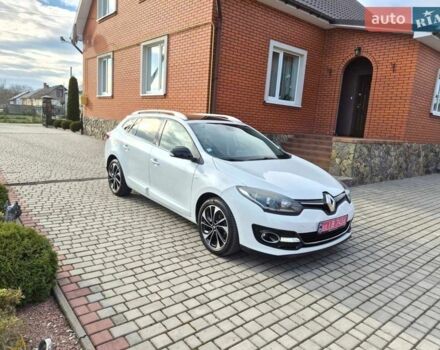 Белый Рено Меган, объемом двигателя 1.5 л и пробегом 217 тыс. км за 11350 $, фото 1 на Automoto.ua