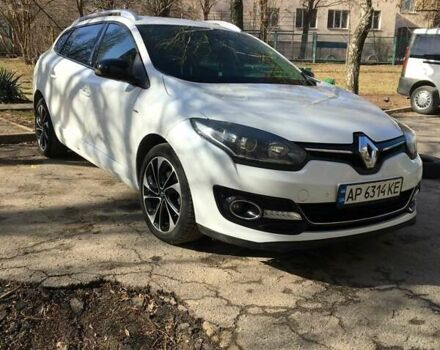 Белый Рено Меган, объемом двигателя 1.5 л и пробегом 275 тыс. км за 8199 $, фото 1 на Automoto.ua