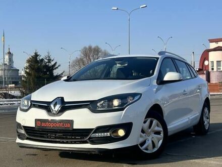 Рено Меган 2015 в Сумах на Automoto.ua Белый Рено Меган, объемом двигателя 1.5 л и пробегом 220 тыс. км за 9550 $, фото 1 на Automoto.ua