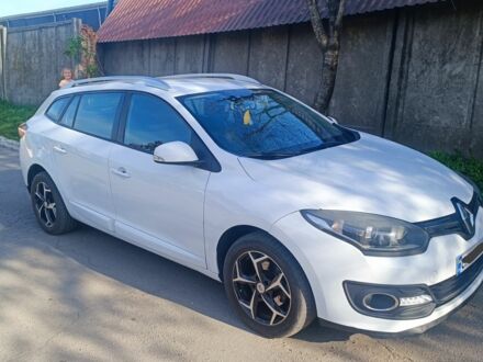 Рено Меган 2015 у Умани на Automoto.ua Білий Рено Меган, об'ємом двигуна 1.5 л та пробігом 238 тис. км за 8900 $, фото 1 на Automoto.ua