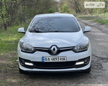 Белый Рено Меган, объемом двигателя 1.5 л и пробегом 210 тыс. км за 8400 $, фото 1 на Automoto.ua