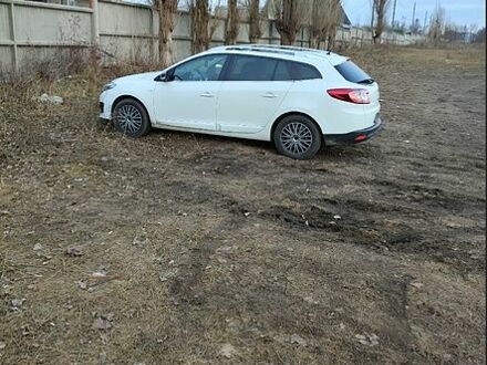 Білий Рено Меган, об'ємом двигуна 1.5 л та пробігом 23000 тис. км за 8200 $, фото 1 на Automoto.ua