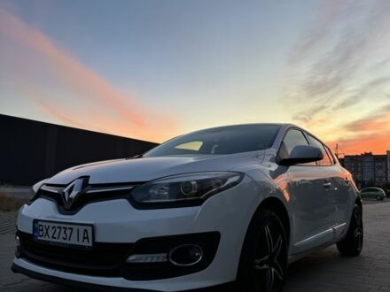 Рено Меган 2015 в Хмельницком на Automoto.ua Белый Рено Меган, объемом двигателя 1.5 л и пробегом 336 тыс. км за 8000 $, фото 1 на Automoto.ua