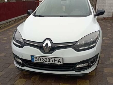 Белый Рено Меган, объемом двигателя 1.6 л и пробегом 270 тыс. км за 9200 $, фото 1 на Automoto.ua