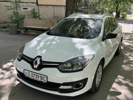 Белый Рено Меган, объемом двигателя 1.5 л и пробегом 211 тыс. км за 6800 $, фото 1 на Automoto.ua