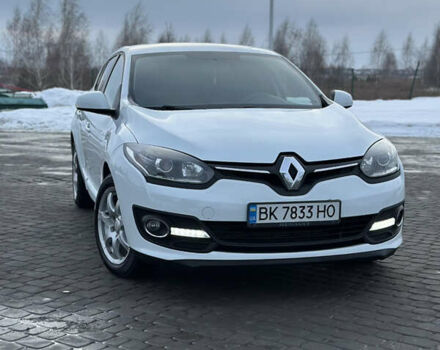 Белый Рено Меган, объемом двигателя 1.5 л и пробегом 310 тыс. км за 7700 $, фото 1 на Automoto.ua