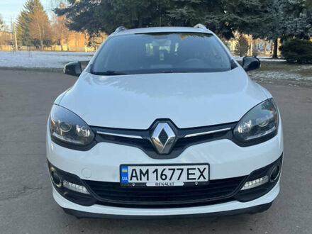 Рено Меган 2015 у Житомирі на Automoto.ua Білий Рено Меган, об'ємом двигуна 1.46 л та пробігом 229 тис. км за 9000 $, фото 1 на Automoto.ua