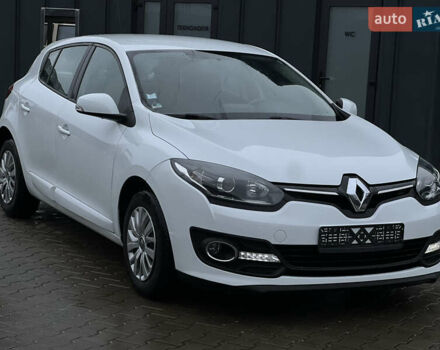 Белый Рено Меган, объемом двигателя 1.5 л и пробегом 216 тыс. км за 7400 $, фото 1 на Automoto.ua