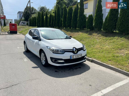 Рено Меган 2015 у Городке на Automoto.ua Білий Рено Меган, об'ємом двигуна 1.46 л та пробігом 229 тис. км за 8600 $, фото 1 на Automoto.ua