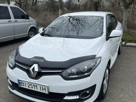 Рено Меган 2015 в Полтаве на Automoto.ua Белый Рено Меган, объемом двигателя 1.2 л и пробегом 168 тыс. км за 9500 $, фото 1 на Automoto.ua