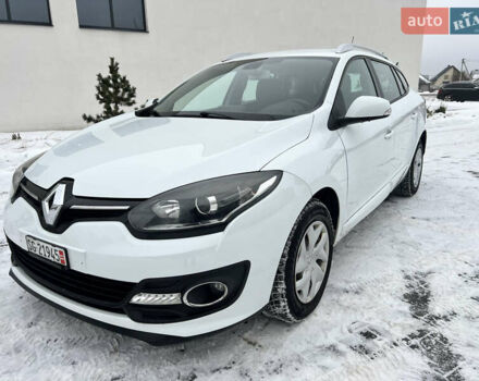 Белый Рено Меган, объемом двигателя 1.5 л и пробегом 280 тыс. км за 8300 $, фото 1 на Automoto.ua