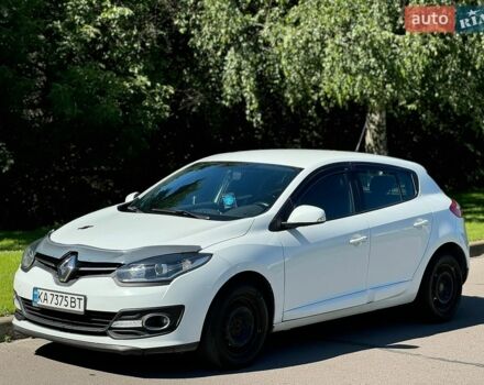 Белый Рено Меган, объемом двигателя 1.46 л и пробегом 120 тыс. км за 5900 $, фото 1 на Automoto.ua